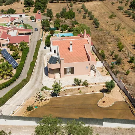 Solar Santo Antonio 파멜라